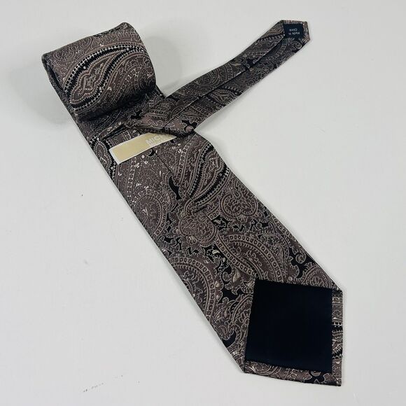 Michael Kors 100% Silk Necktie Tie Paisley Beige Brown 3 1/2 x 59 - Picture 2 of 3